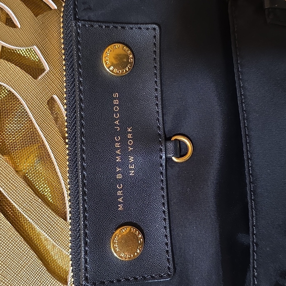 Marc By Marc Jacobs Preppy Nylon Swing Bag Crossbody Bag - Picture 2 of 9